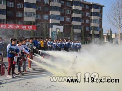 高平消防演練進(jìn)校園 提前預(yù)熱119消防日