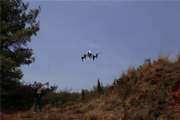 昆明建森林防火預警新機制 首次使用無人機巡航 